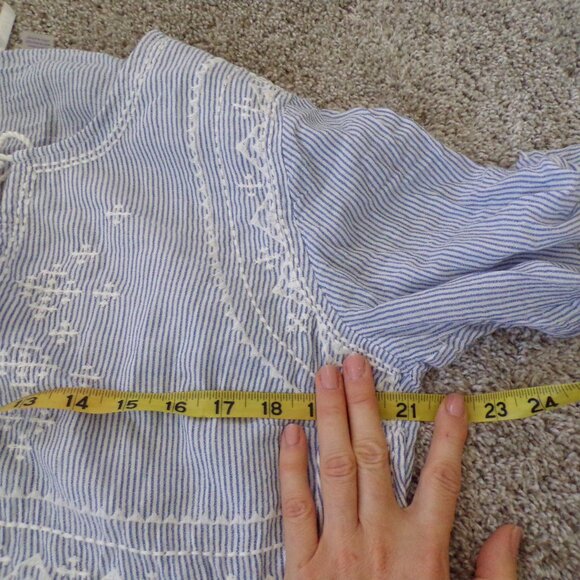 Seraphine maternity top 8 - Picture 7 of 10